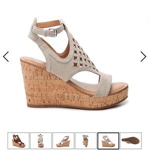 Cameron Wedge Sandal By Franco Sarto